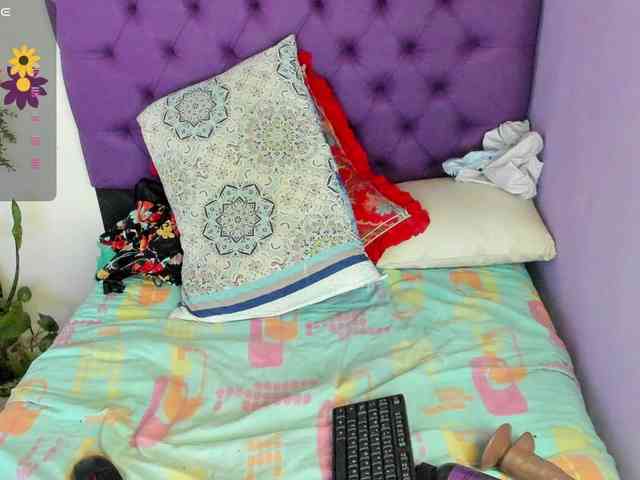 MargothClain webcam