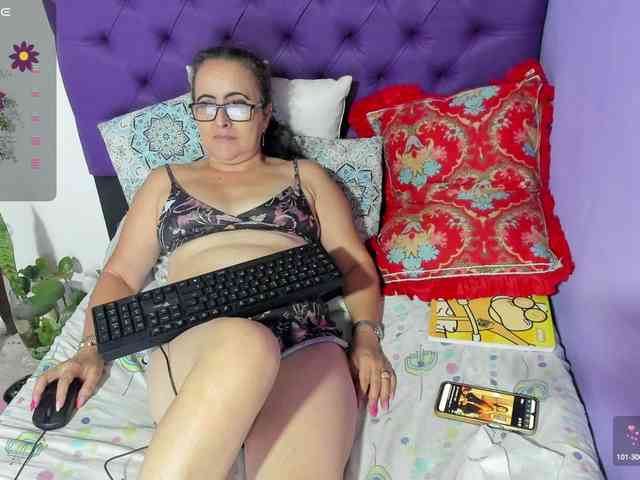 MargothClain webcam