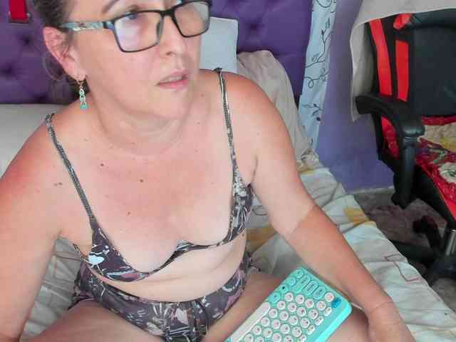 MargothClain webcam