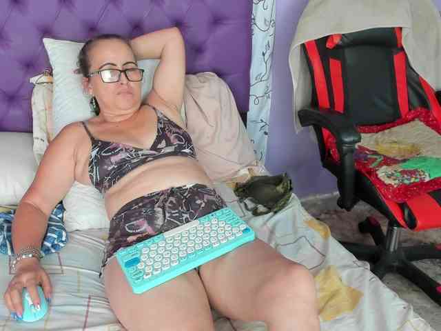 MargothClain webcam
