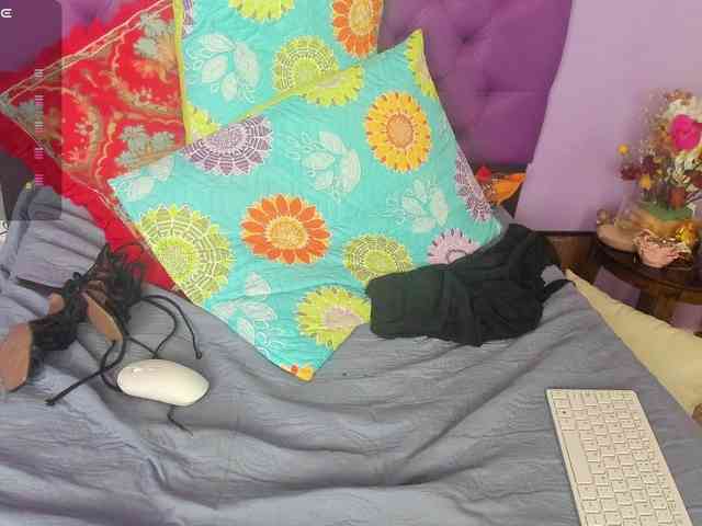 MargothClain webcam