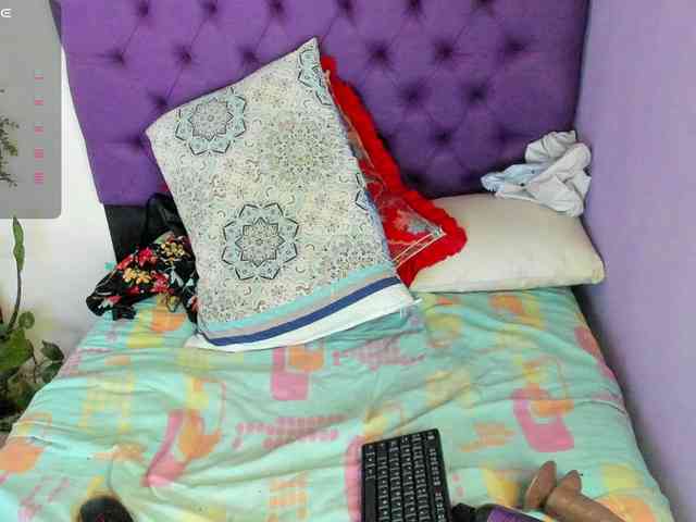 MargothClain webcam