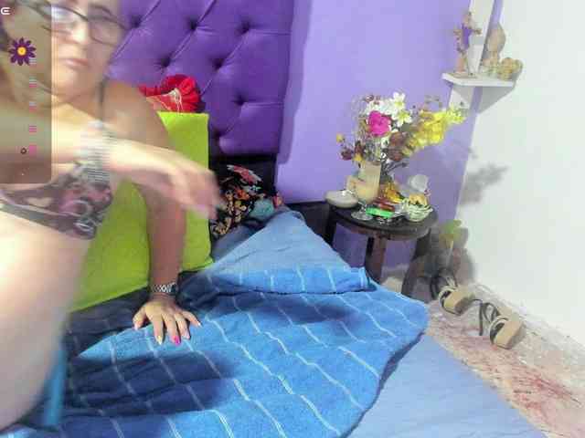 MargothClain webcam