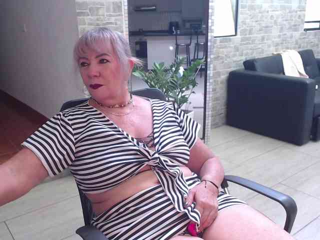 sarai_dupont webcam