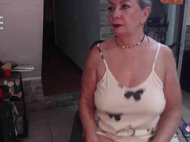 random video chat Xcarlet1