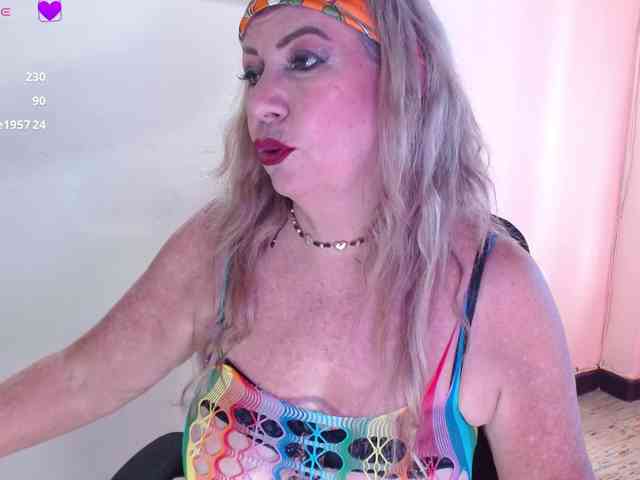 online web cam porn Xcarlet1