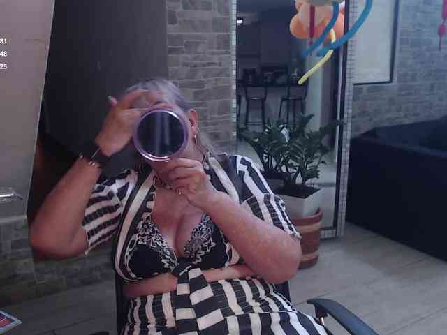 adult cam to cam Xcarlet1