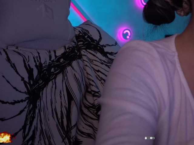 your-red-wine's BongaCams show and profile