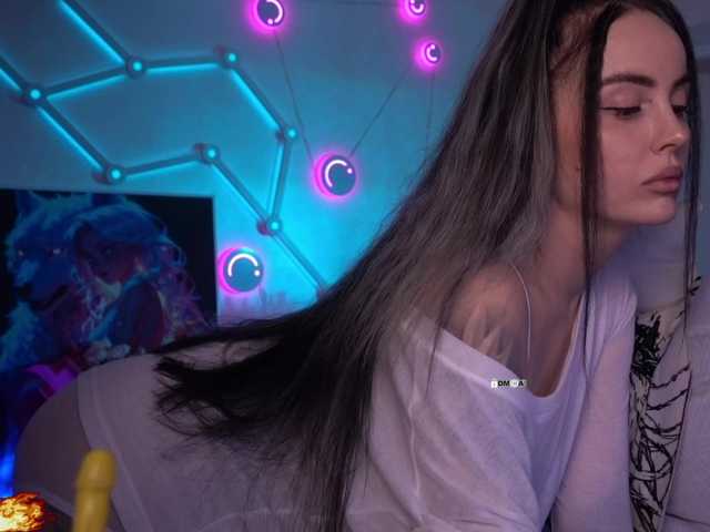 your-red-wine's BongaCams profile