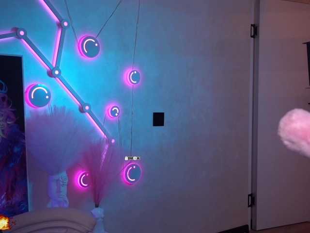 your-red-wine's BongaCams show and profile