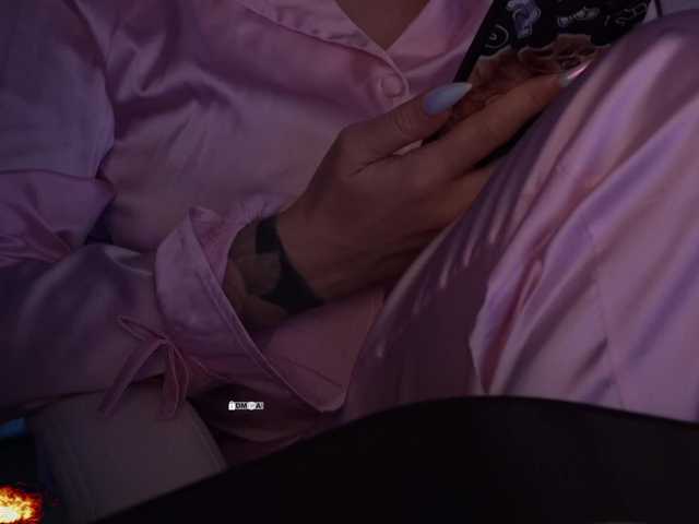 your-red-wine's BongaCams show and profile