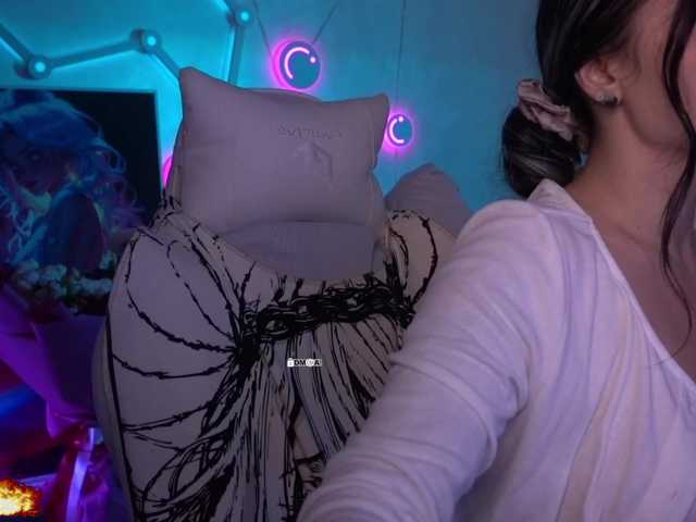 your-red-wine's BongaCams show and profile