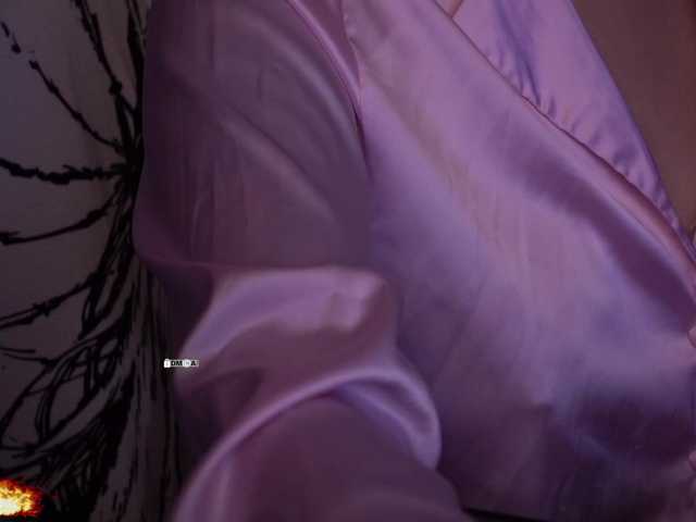 your-red-wine's BongaCams show and profile