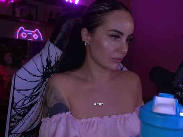 live chat nude Your-red-wine