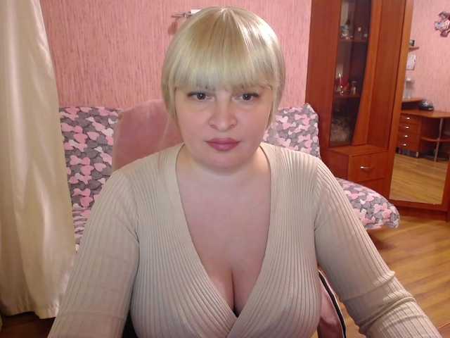 -meowmeow- cam belle