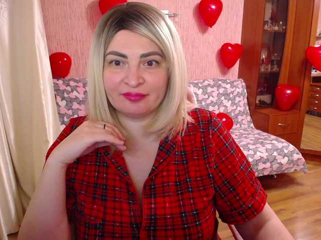 -MeowMeow-'s BongaCams show and profile