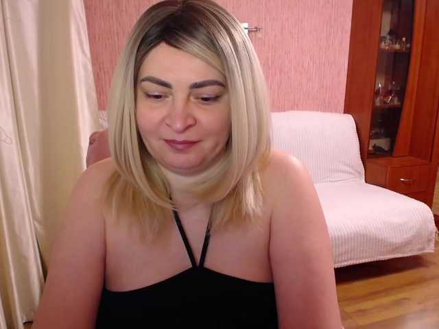 -meowmeow- live sex show