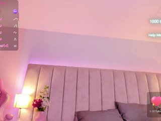 EllaThorne Porn Show