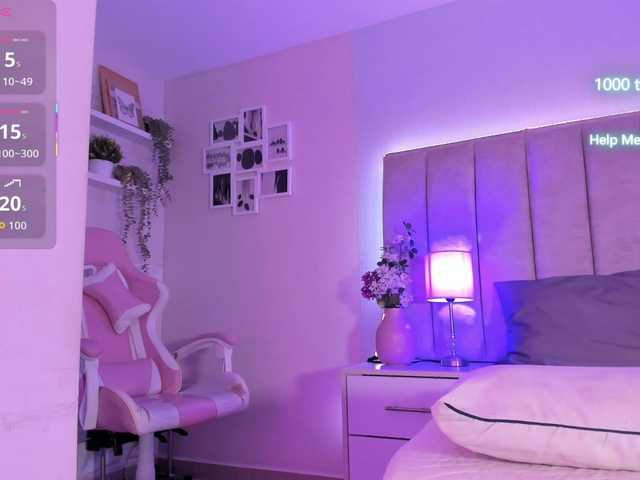 EllaThorne's BongaCams show and profile