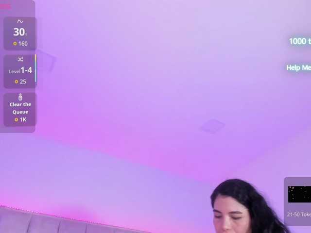 EllaThorne from BongaCams