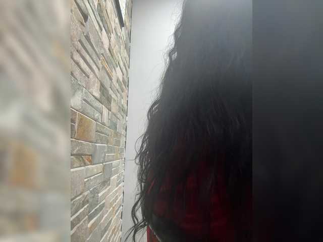 EllaThorne's BongaCams show and profile