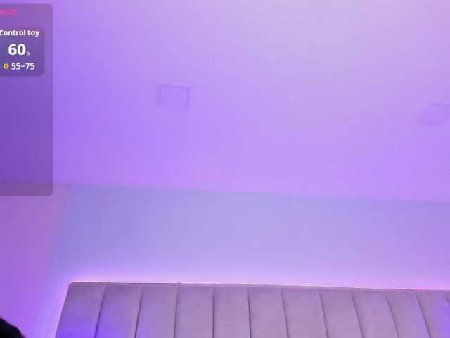 EllaThorne's BongaCams show and profile