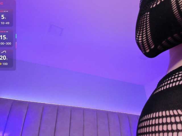 EllaThorne's BongaCams show and profile