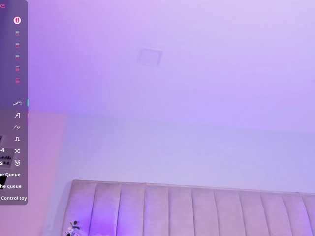 EllaThorne's BongaCams show and profile