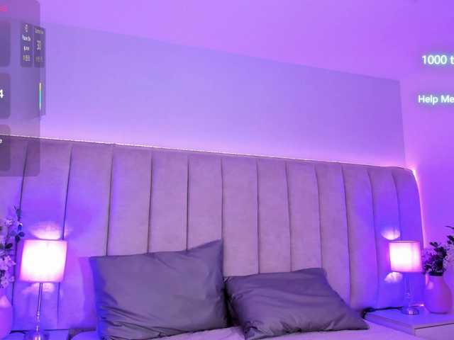 EllaThorne's BongaCams show and profile