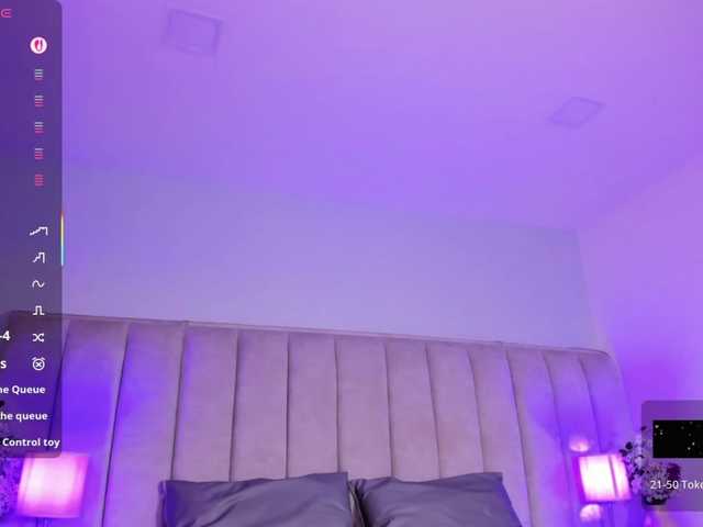 EllaThorne's BongaCams show and profile