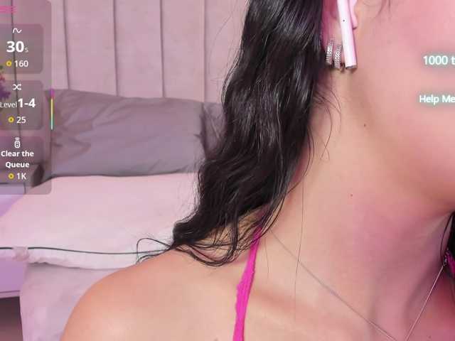 EllaThorne's BongaCams show and profile