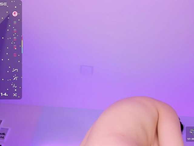 EllaThorne's BongaCams show and profile