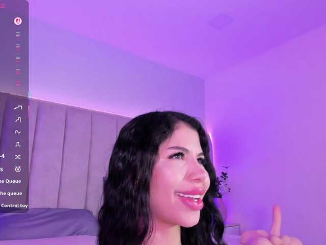 EllaThorne's BongaCams show and profile