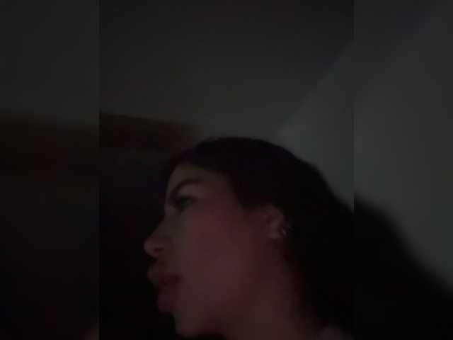 EllaThorne's BongaCams show and profile