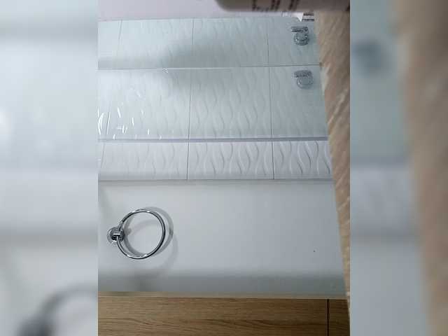 EllaThorne's BongaCams show and profile