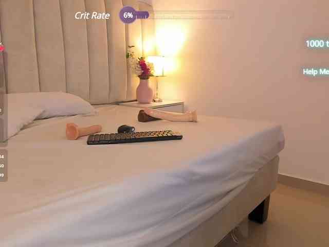 EllaThorne webcam
