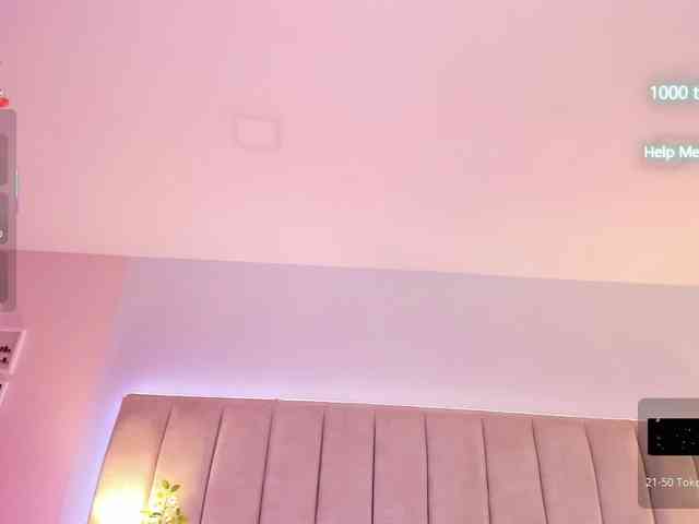 EllaThorne webcam