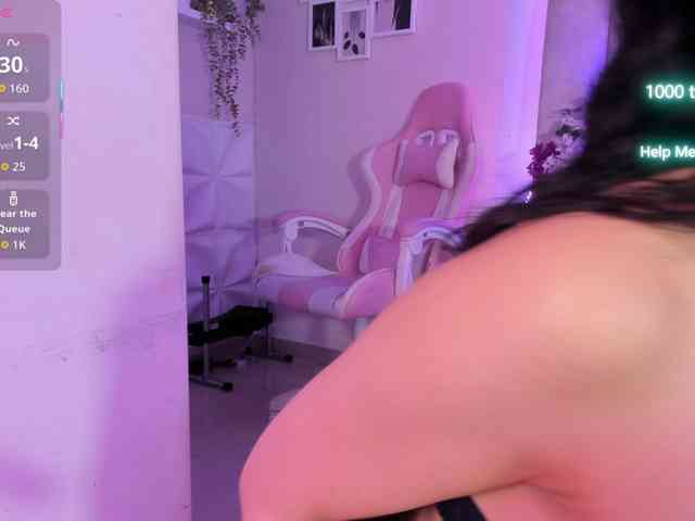 EllaThorne EllaThorne