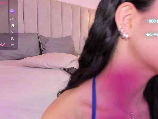 EllaThorne EllaThorne