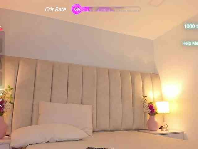 EllaThorne webcam