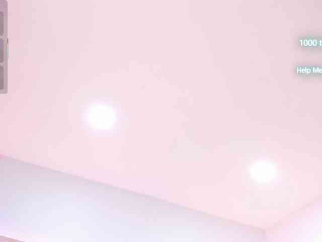 EllaThorne webcam