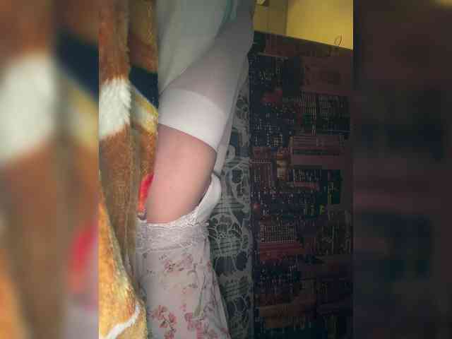 Lev-100 Live Webcam on BongaCams