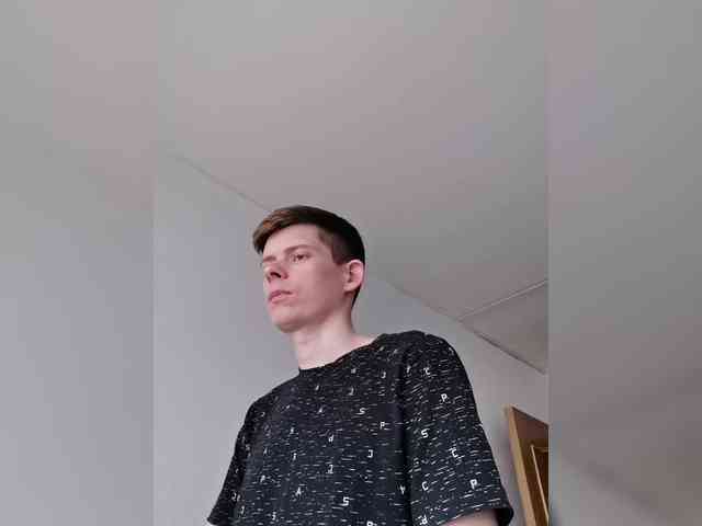 vladcat23 Live Webcam on BongaCams