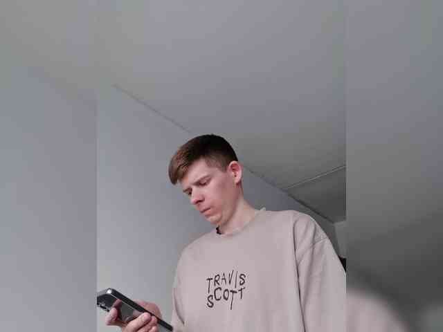 vladcat23 Live Webcam on BongaCams