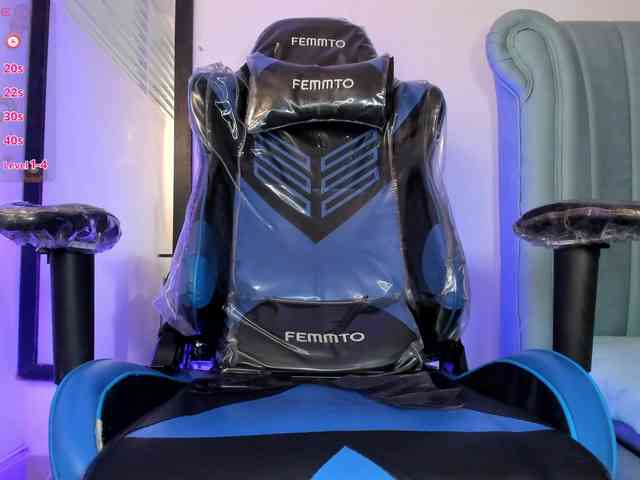 Chrisboy- Live Webcam on BongaCams