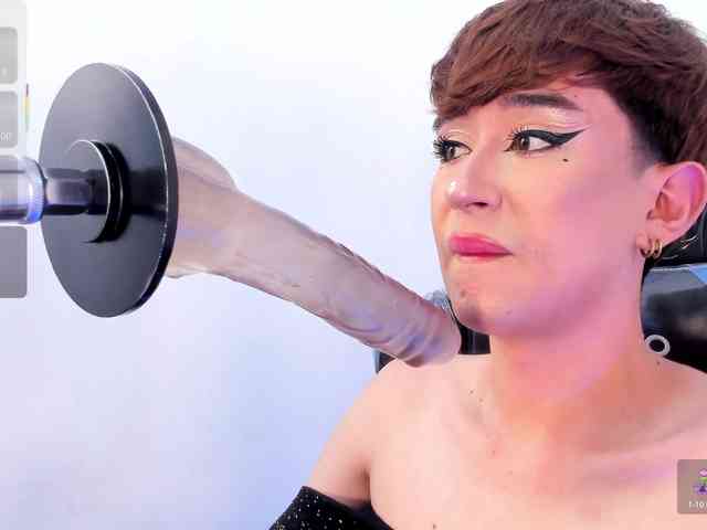 Chrisboy- Live Webcam on BongaCams