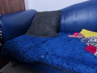 Skinny-Mature Porn Show