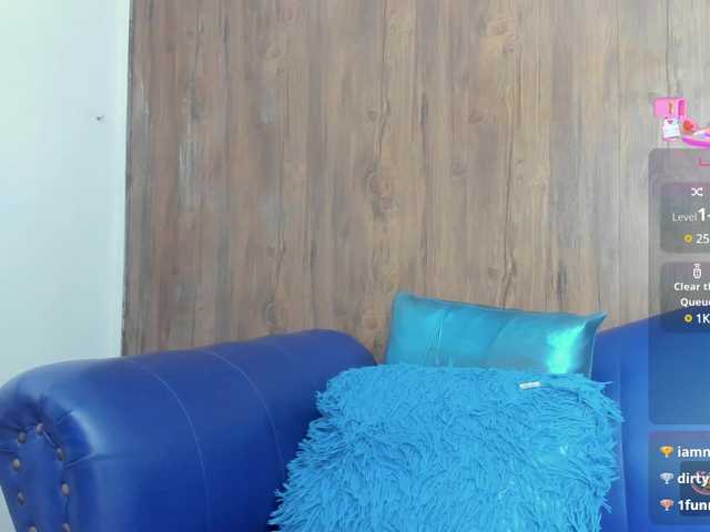Skinny-Mature on BongaCams 