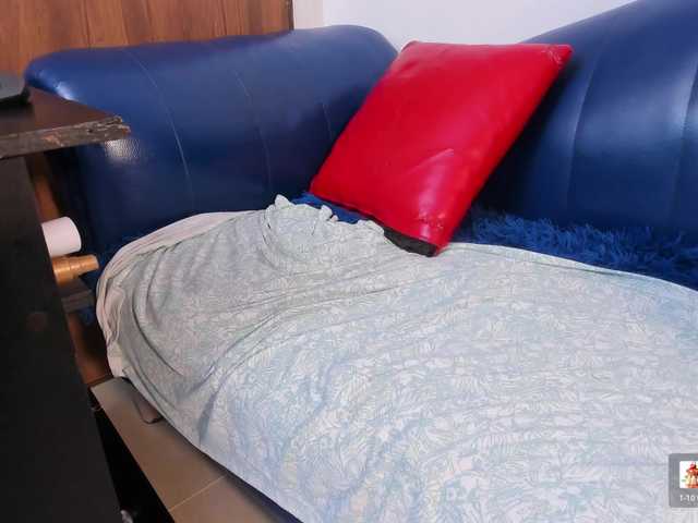 Skinny-Mature webcam