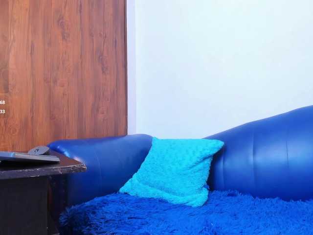 Skinny-Mature's BongaCams show and profile